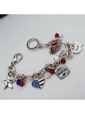 Patriotic Charm Bracelet Red White & Blue Beads Heart Star USA & Apple Pie Charm
